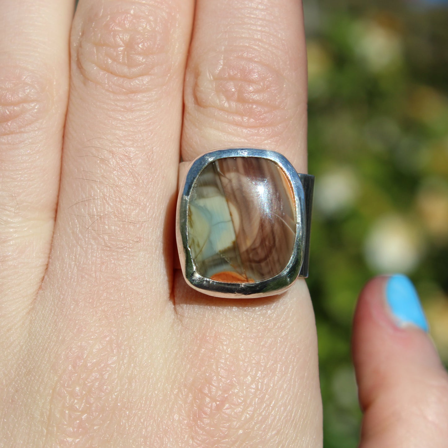 Earth ring size N