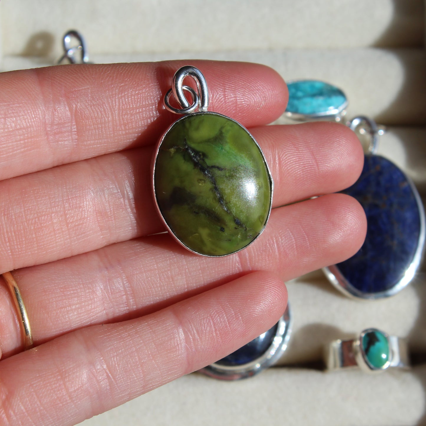 Kelp forest pendant