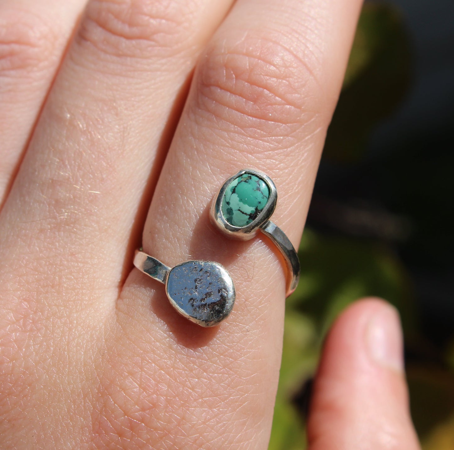 Ivy ring