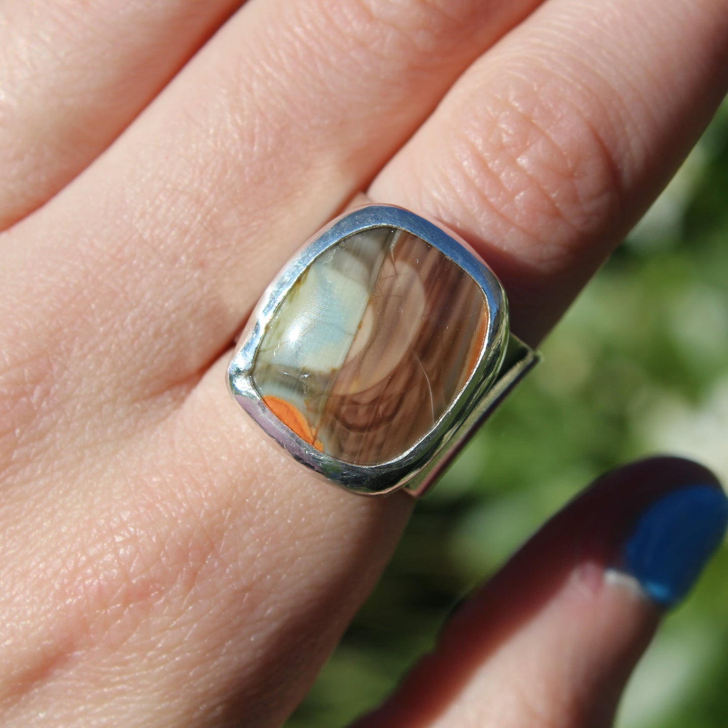 Earth ring size N